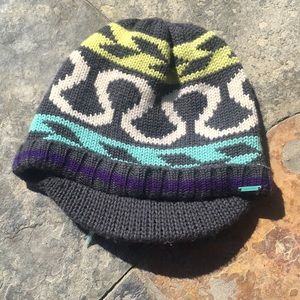 lululemon visor beanie